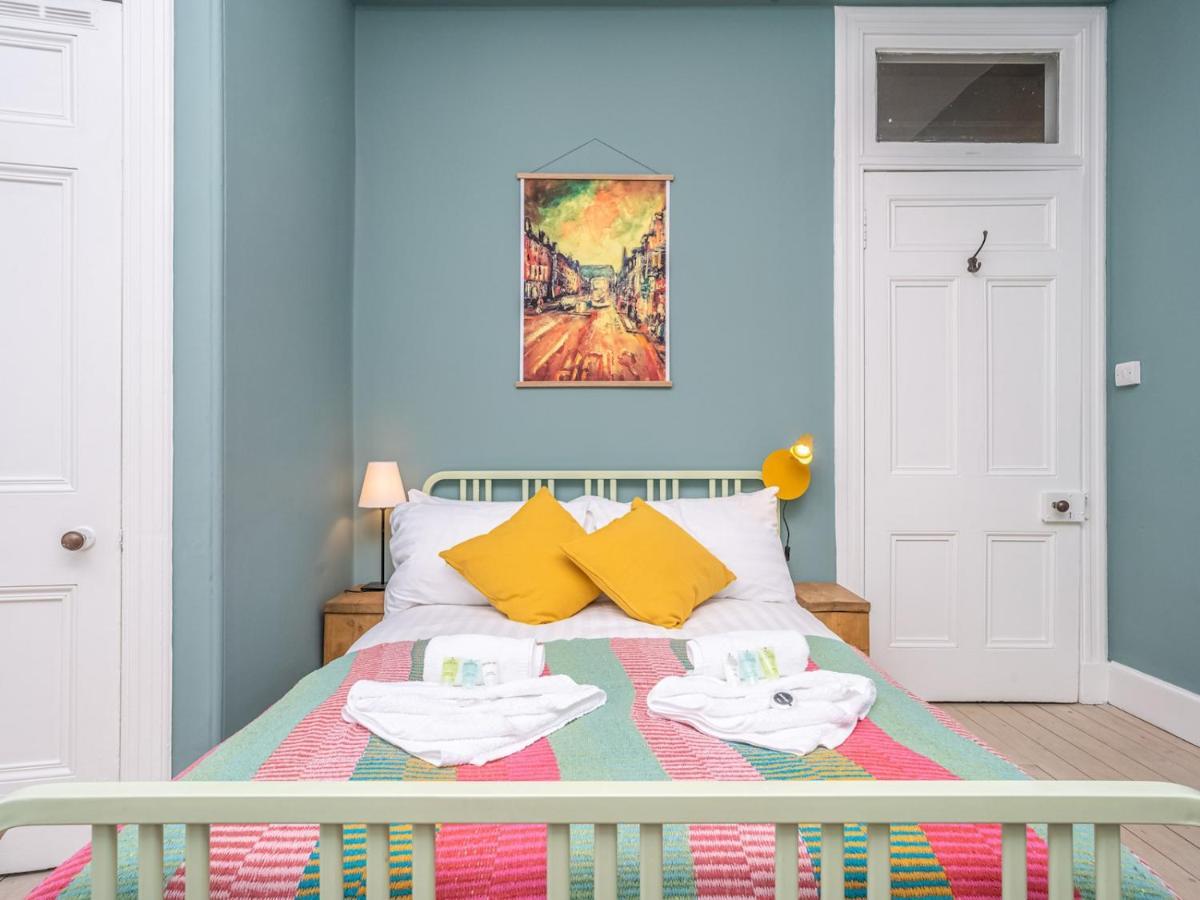 New Stunning 3 Beds Flat In Chic Area Of The Édimbourg
